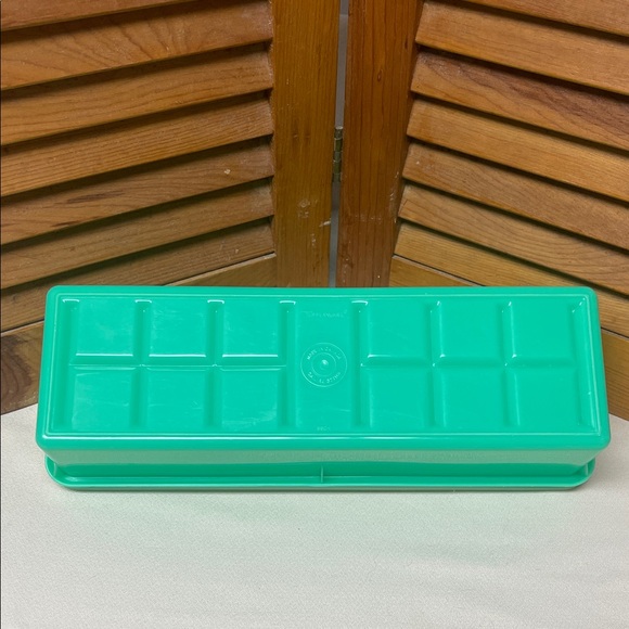Tupperware  Storage Container - Picture 3 of 12